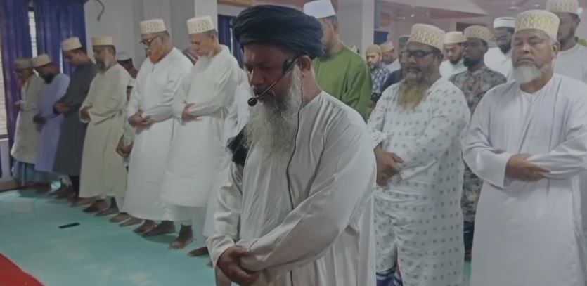 লক্ষ্মীপুরে সৌদির সাথে মিল রেখে ১১ গ্রামে অগ্রীম ঈদ উদযাপন